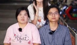 情侣挑战爆料不生气的视频,揭秘如何化解怒火，视频记录甜蜜互动瞬间